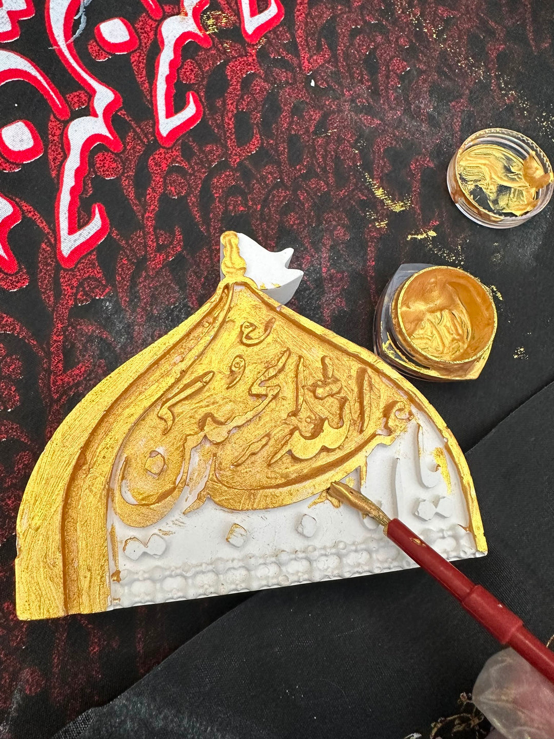 Imam Hussain Dome to paint