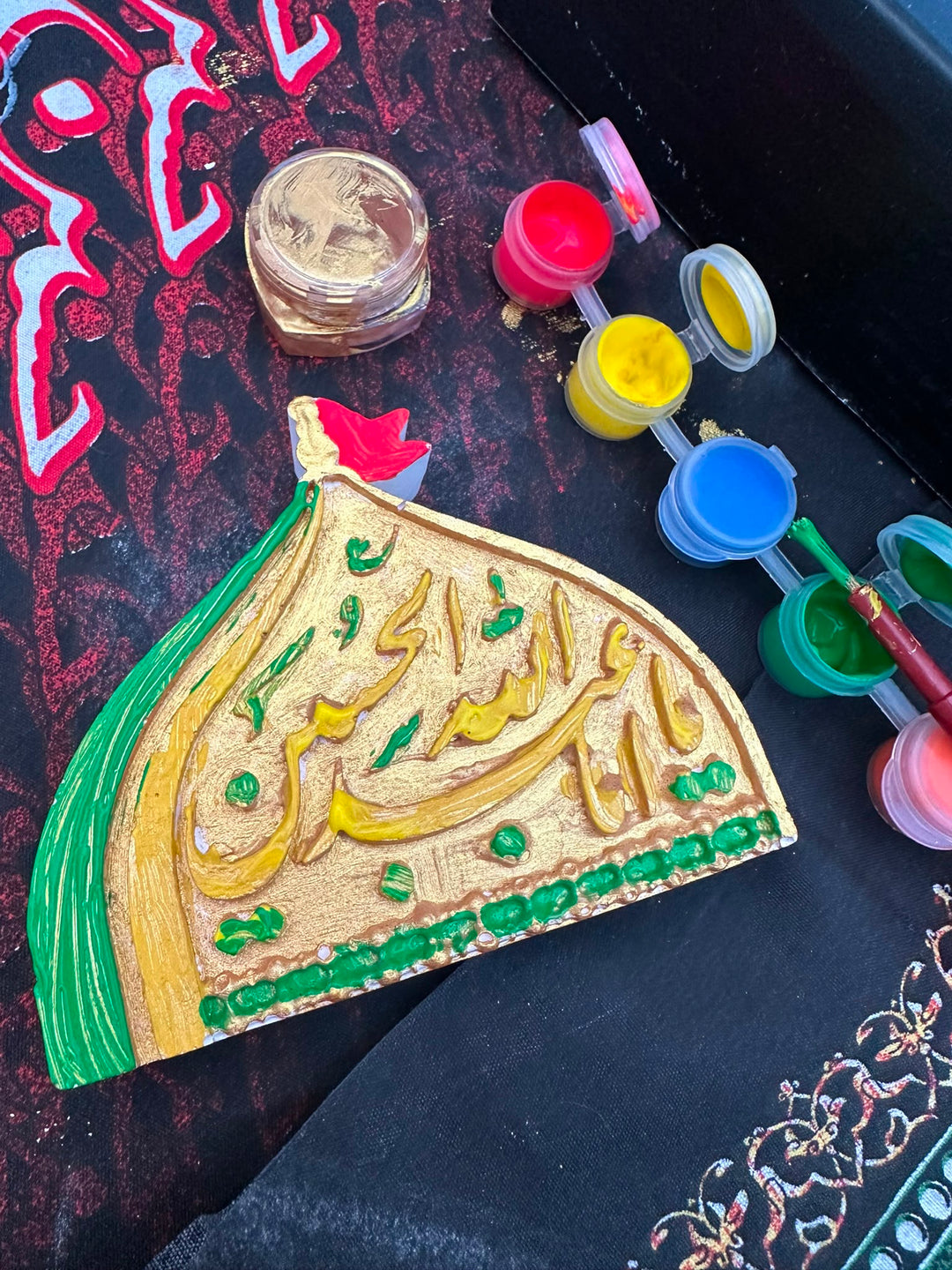 Imam Hussain Dome to paint